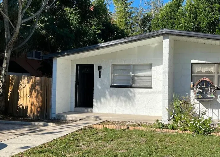 Busch Gardens Bliss Retreat 1 Bedroom